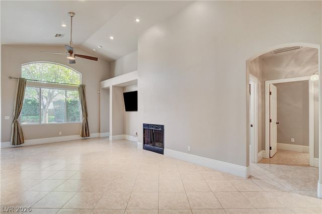 10309 Whispy Willow Way, Las Vegas, NV 89135