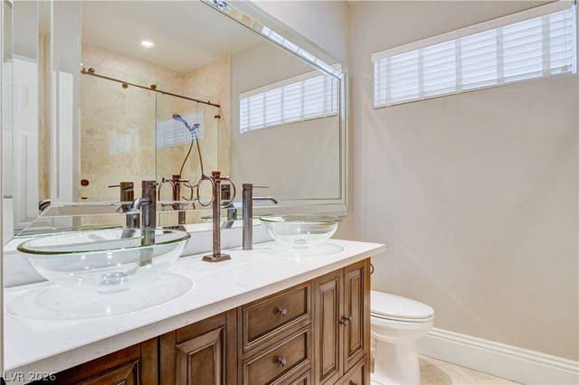 10309 Whispy Willow Way, Las Vegas, NV 89135