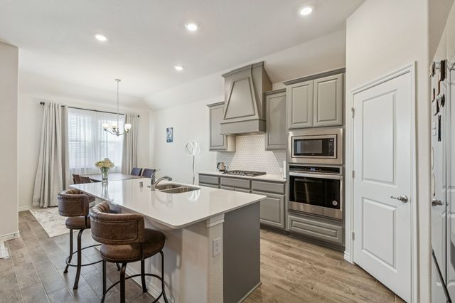 4085 Ellinger Drive, Heath, TX 75126