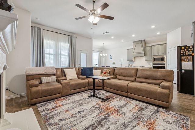 4085 Ellinger Drive, Heath, TX 75126