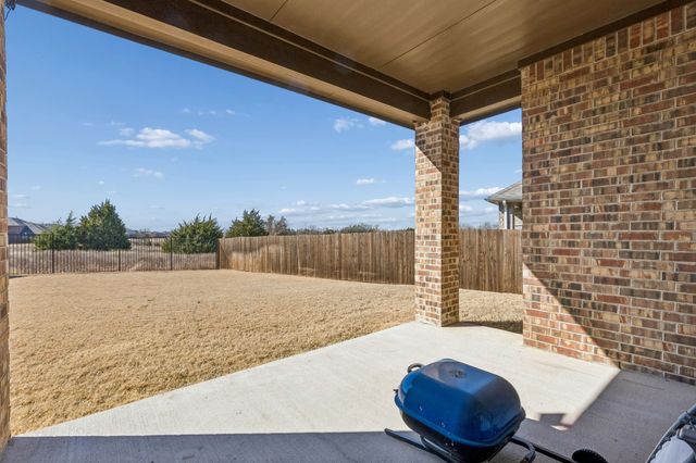 4085 Ellinger Drive, Heath, TX 75126