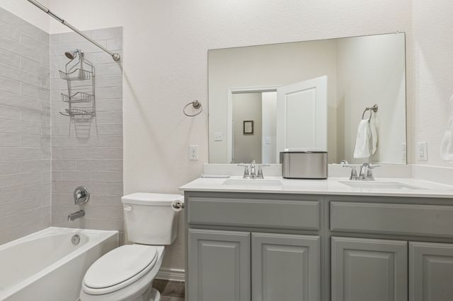 4085 Ellinger Drive, Heath, TX 75126