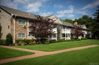 668 Veterans Highway 2-1D, Hauppauge, NY 11788
