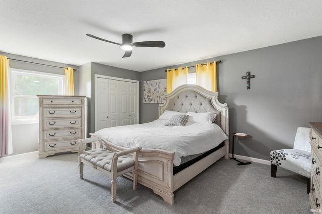 55019 Jeffery Drive, Mishawaka, IN 46545