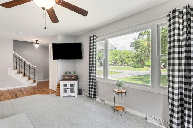 55019 Jeffery Drive, Mishawaka, IN 46545