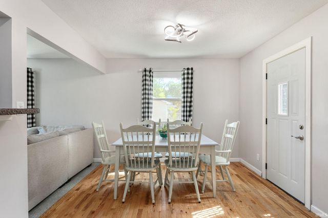 55019 Jeffery Drive, Mishawaka, IN 46545