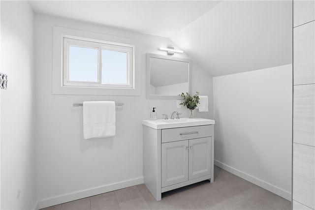 601 Cherry Aly, South Heights, PA 15081