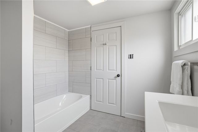 601 Cherry Aly, South Heights, PA 15081