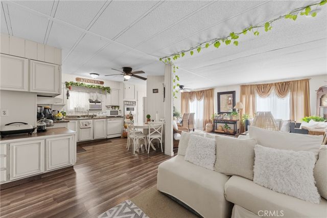 3883 SPC 169 Buchanan, Riverside, CA 92503