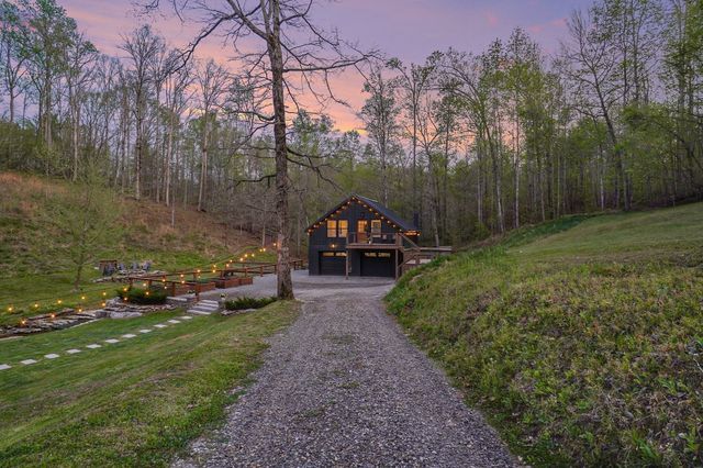 7741 Caney Fork Rd, Fairview, TN 37062