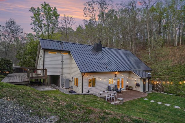 7741 Caney Fork Rd, Fairview, TN 37062