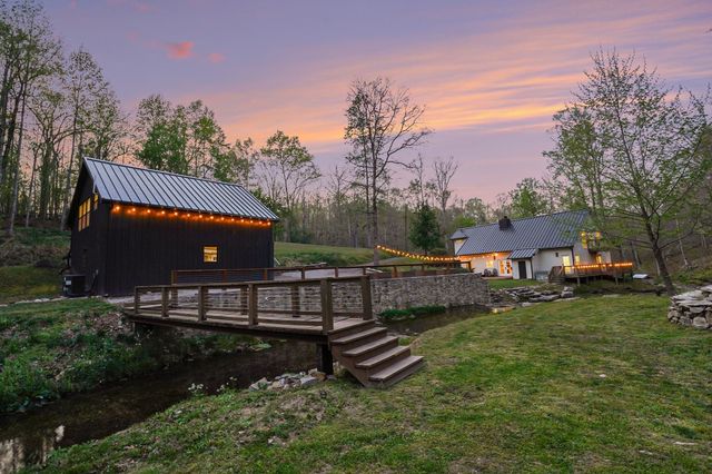 7741 Caney Fork Rd, Fairview, TN 37062