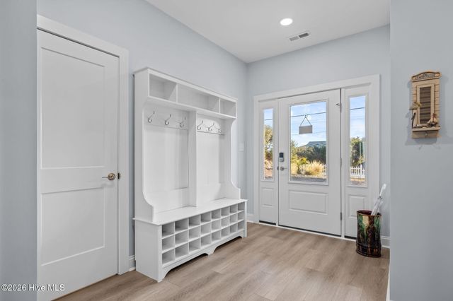 1704 Emerald Drive, Emerald Isle, NC 28594