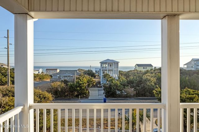 1704 Emerald Drive, Emerald Isle, NC 28594