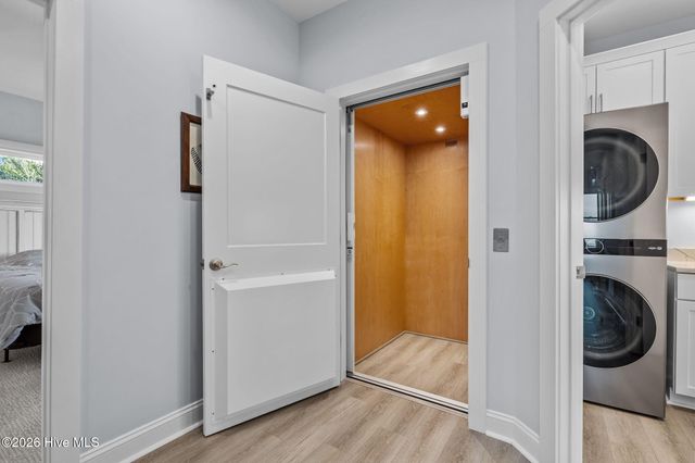 1704 Emerald Drive, Emerald Isle, NC 28594