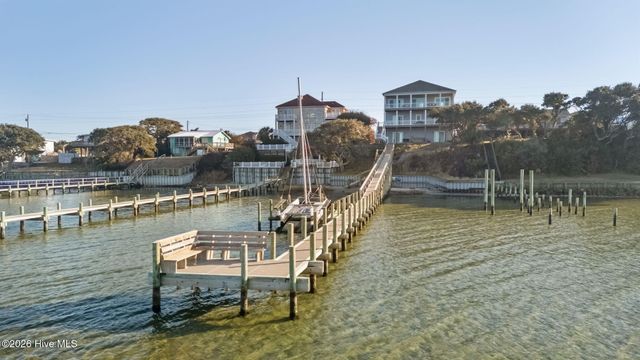 1704 Emerald Drive, Emerald Isle, NC 28594