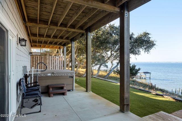 1704 Emerald Drive, Emerald Isle, NC 28594