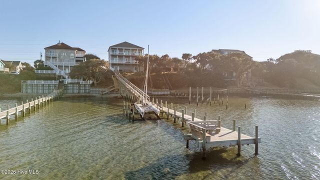 1704 Emerald Drive, Emerald Isle, NC 28594