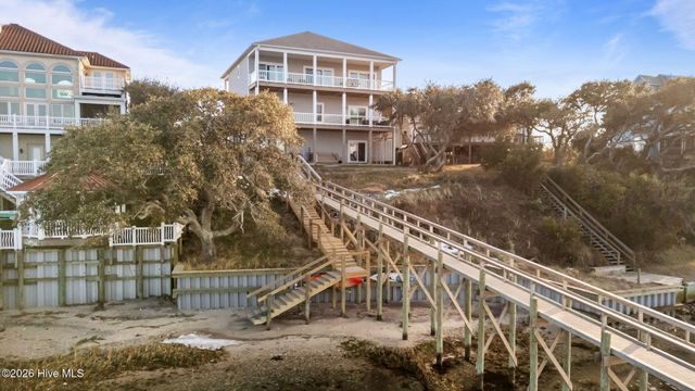 1704 Emerald Drive, Emerald Isle, NC 28594