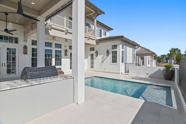 4562 Leeward Lane, Destin, FL 32541