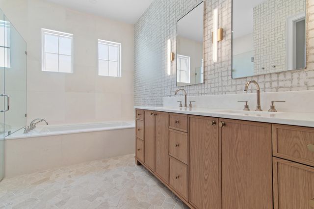 4562 Leeward Lane, Destin, FL 32541