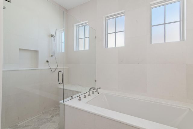 4562 Leeward Lane, Destin, FL 32541