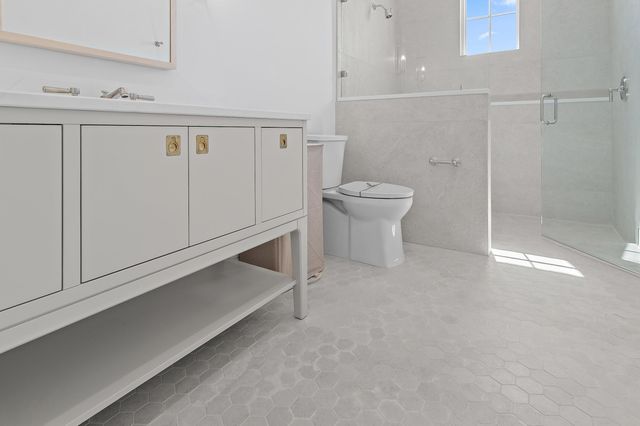 4562 Leeward Lane, Destin, FL 32541