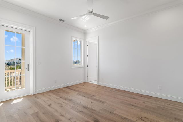 4562 Leeward Lane, Destin, FL 32541