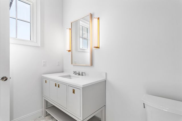 4562 Leeward Lane, Destin, FL 32541