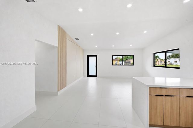 16835 NW 41st Avenue, Miami Gardens, FL 33055