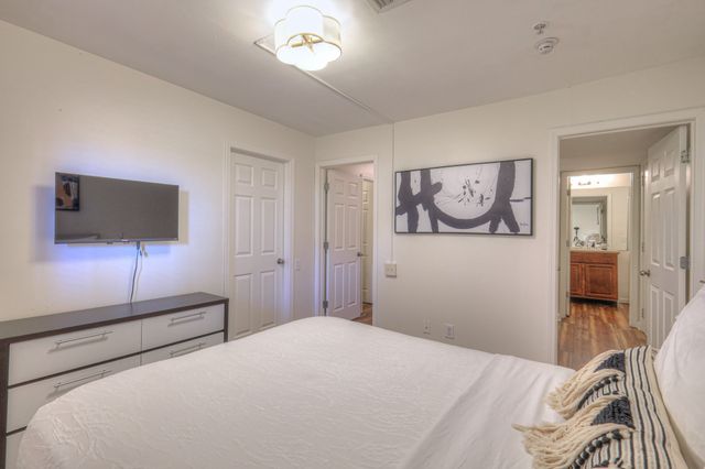 910 1st Ave, N, Nashville, TN 37201