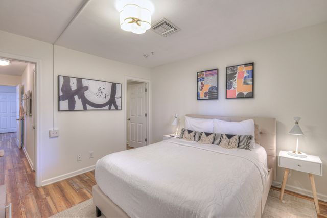 910 1st Ave, N, Nashville, TN 37201