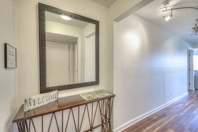 910 1st Ave, N, Nashville, TN 37201