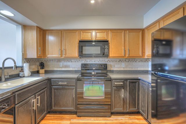 910 1st Ave, N, Nashville, TN 37201