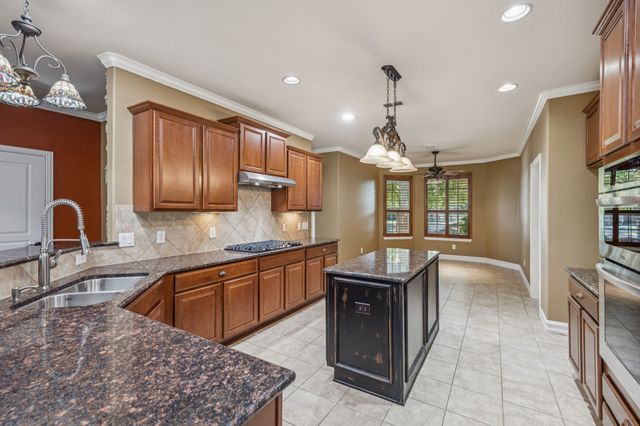 1728 Hacienda Heights Lane, Frisco, TX 75036