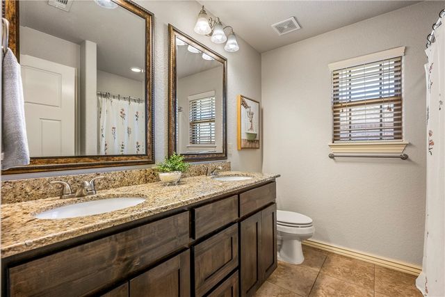 880 Carroll Drive, Prairie Grove, AR 72753