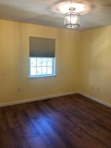 1709 Windsor Drive 1709, Framingham, MA 01701