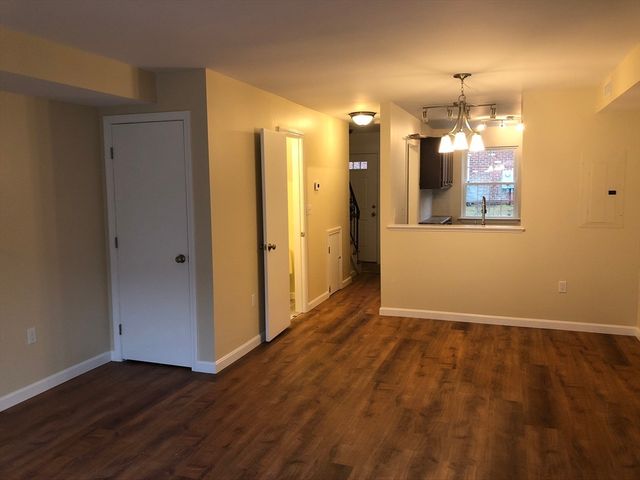 1709 Windsor Drive 1709, Framingham, MA 01701