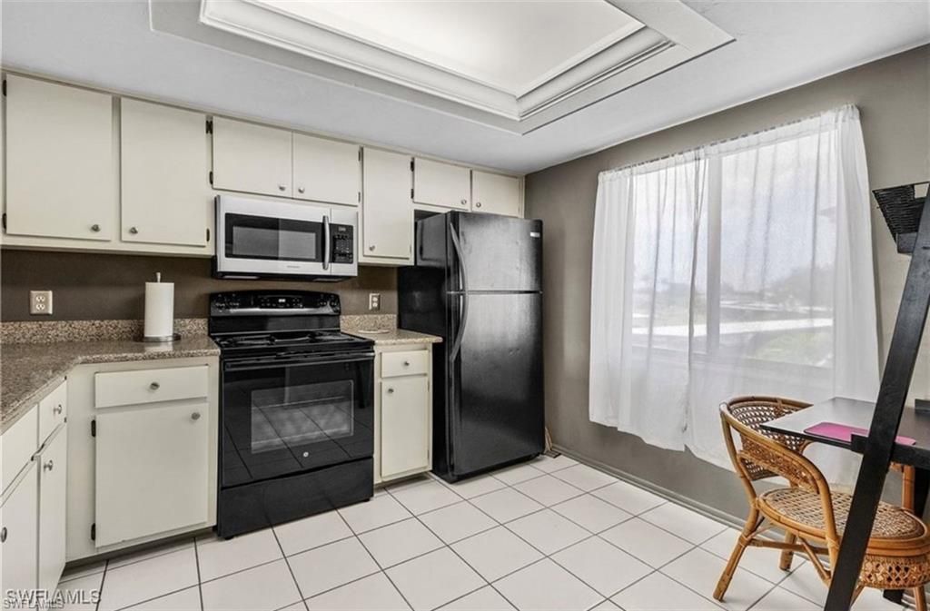 11170 Caravel CIR 210, FORT MYERS, FL 33908 — photo 2
