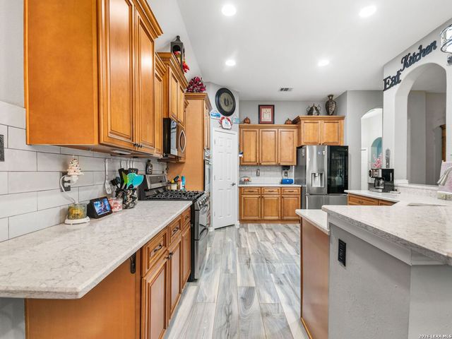 9803 Selbourne Lane, San Antonio, TX 78251