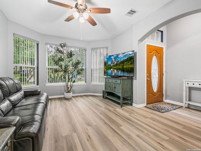 9803 Selbourne Lane, San Antonio, TX 78251