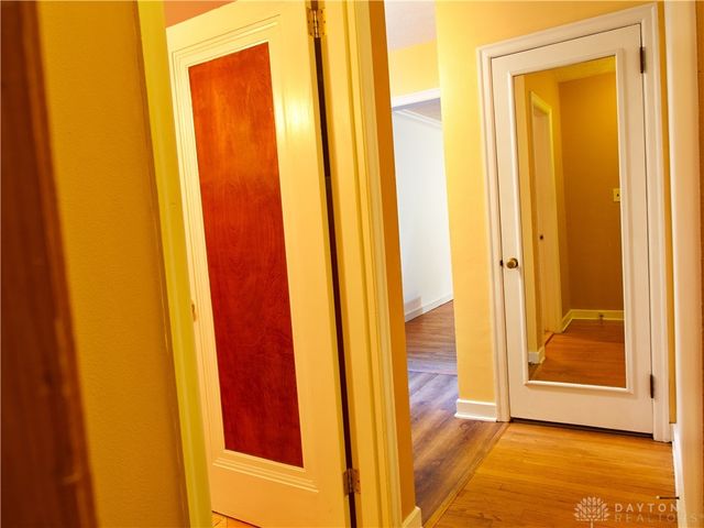 1554 Crescent Boulevard, Dayton, OH 45409