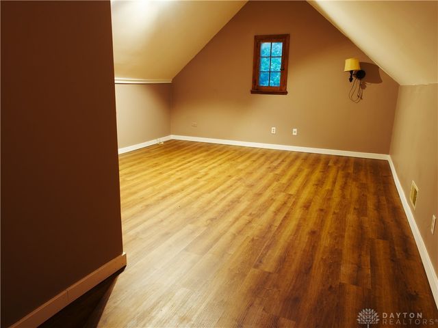 1554 Crescent Boulevard, Dayton, OH 45409