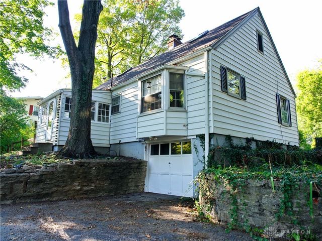 1554 Crescent Boulevard, Dayton, OH 45409