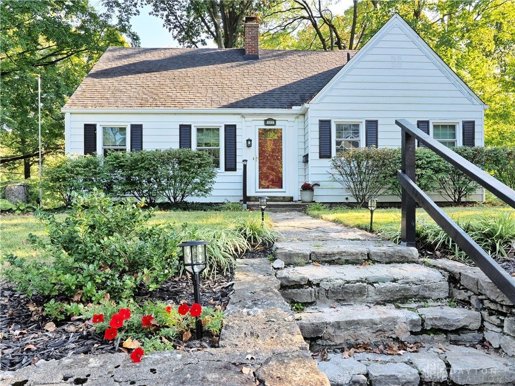 1554 Crescent Boulevard, Dayton, OH 45409