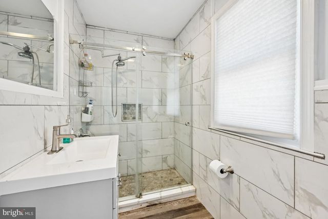 610 KENILWORTH AVE, Cherry Hill, NJ 08002