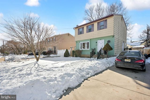 610 KENILWORTH AVE, Cherry Hill, NJ 08002