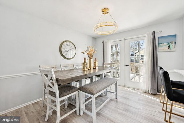 610 KENILWORTH AVE, Cherry Hill, NJ 08002