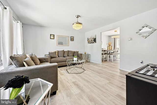 610 KENILWORTH AVE, Cherry Hill, NJ 08002