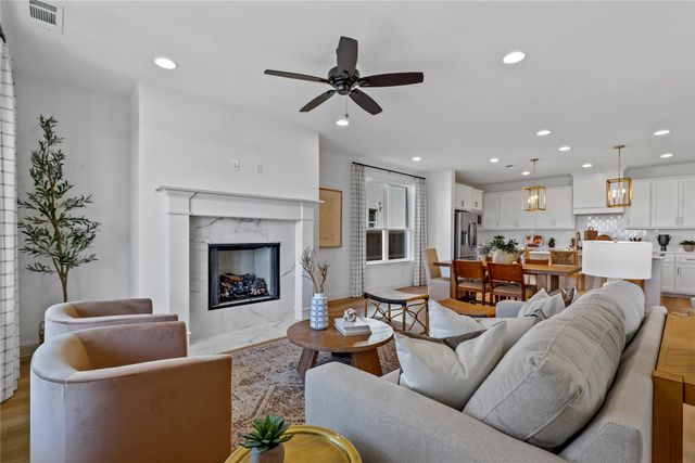 406 Sunset Lane, Fort Worth, TX 76114